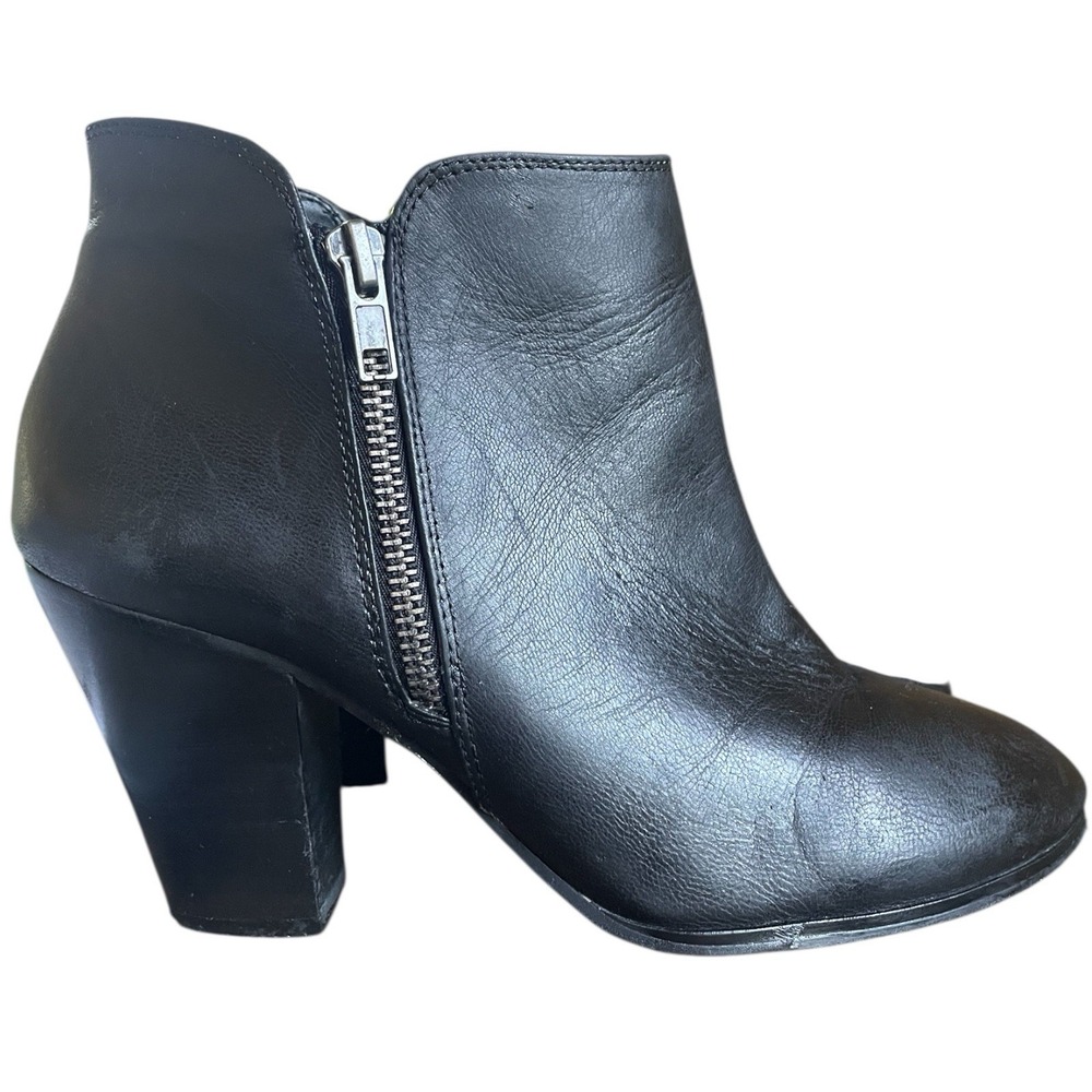 Sole Society 'So Chelsea' Black Leather Booties, Women's Size 8.5 - Picture 3 of 9